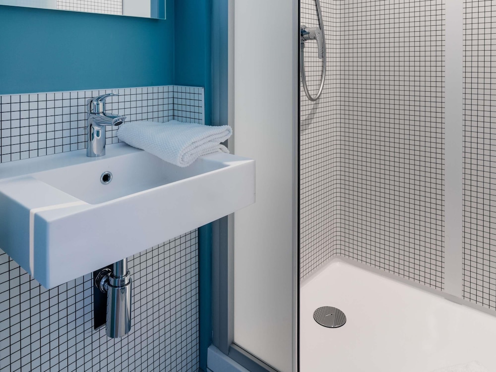 Ibis Budget Rennes Route De Saint Malo 58/59