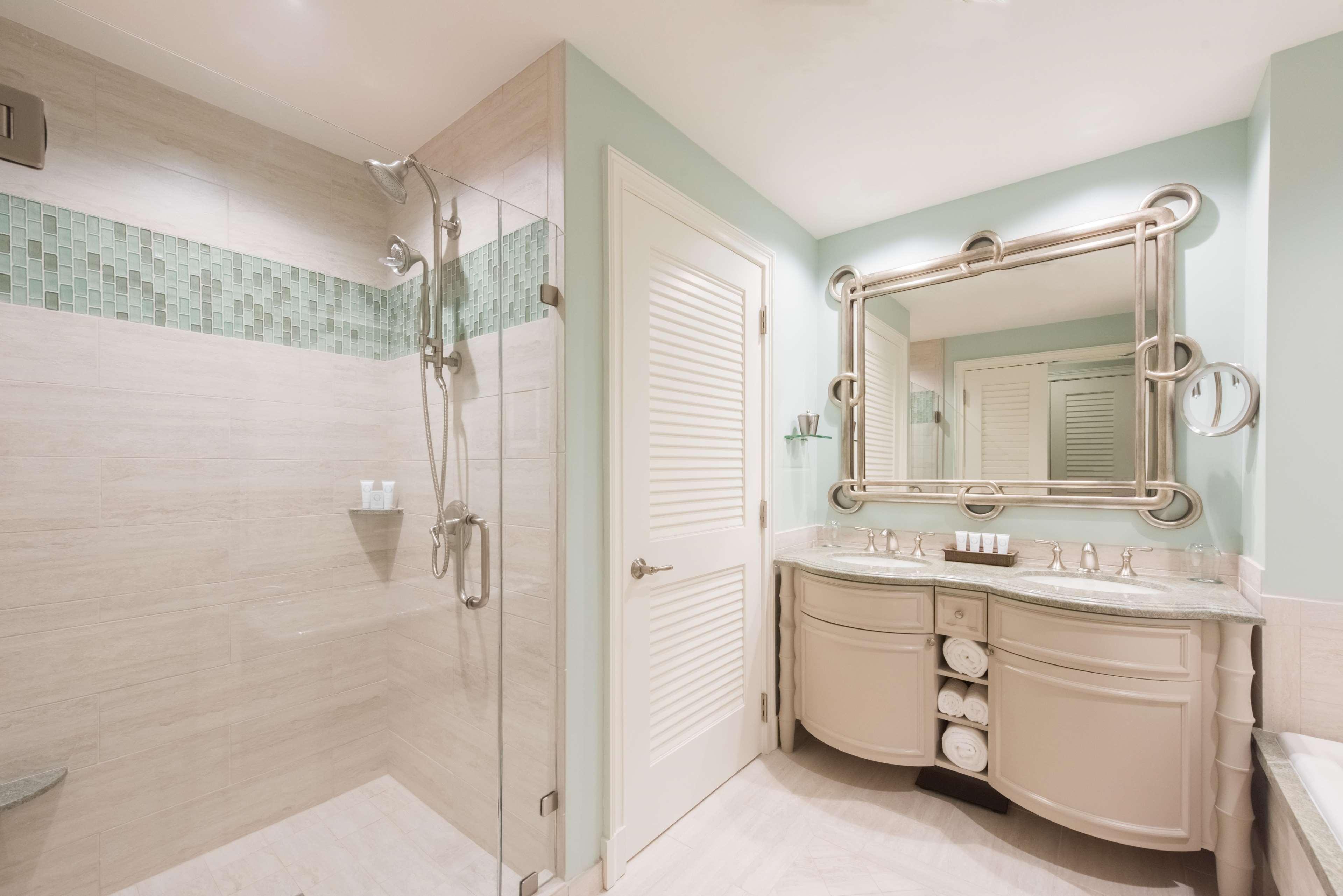 1 Bedroom, Premium, Suite, King Bed, Gulf View