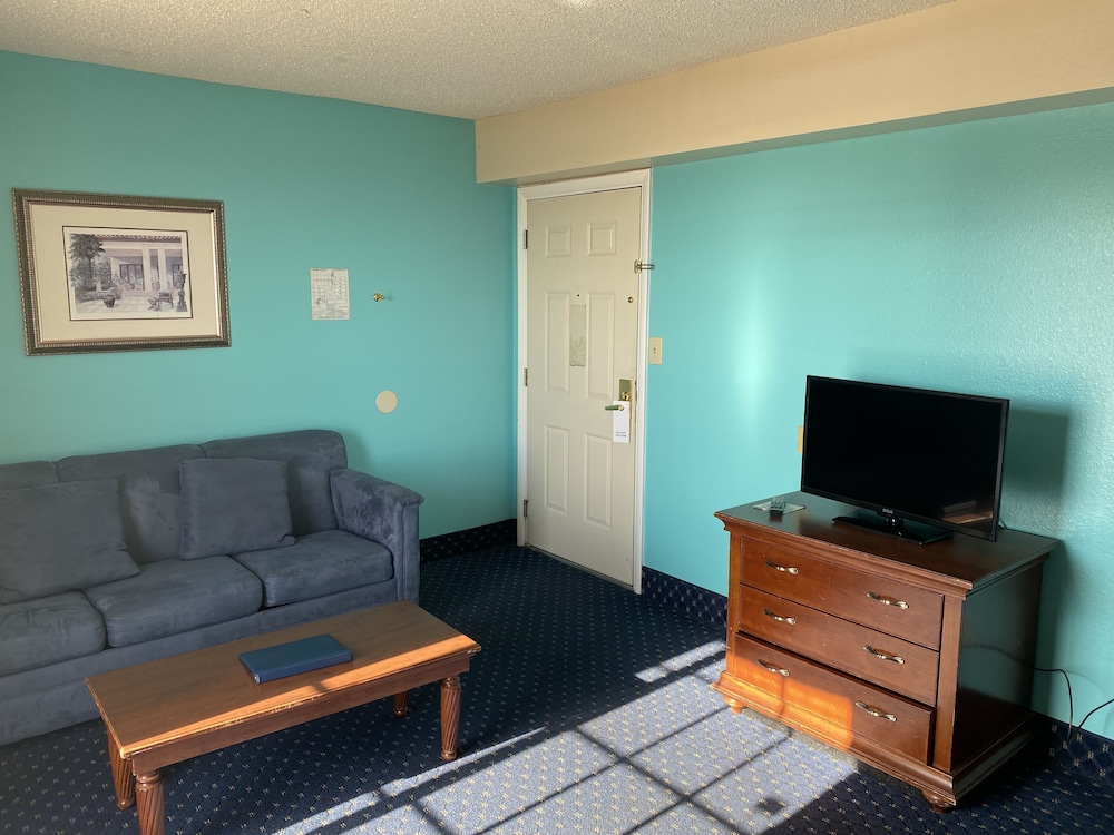 Paradise Plaza Inn 32/42
