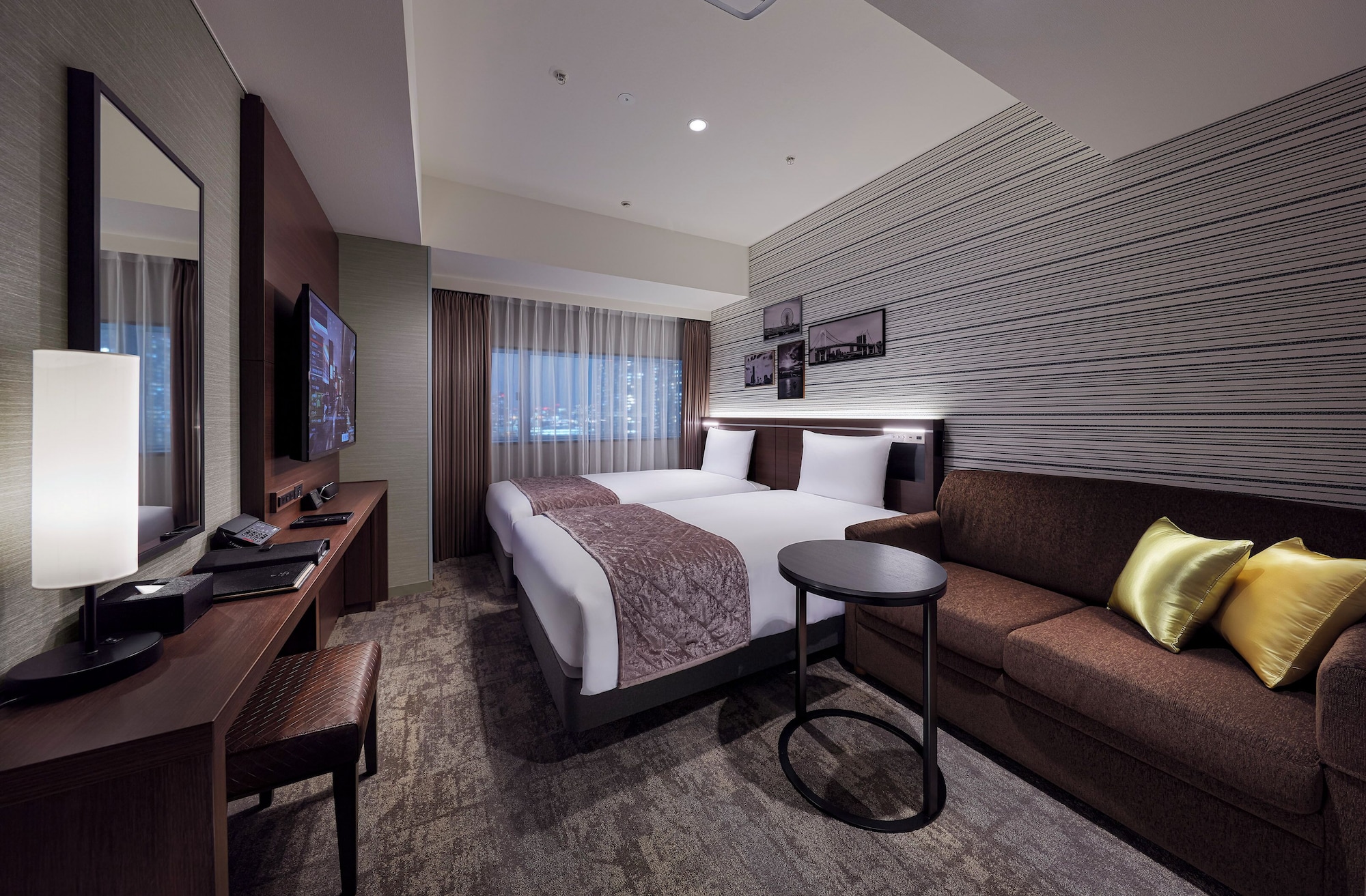 SUPERIOR, TWIN BEDS