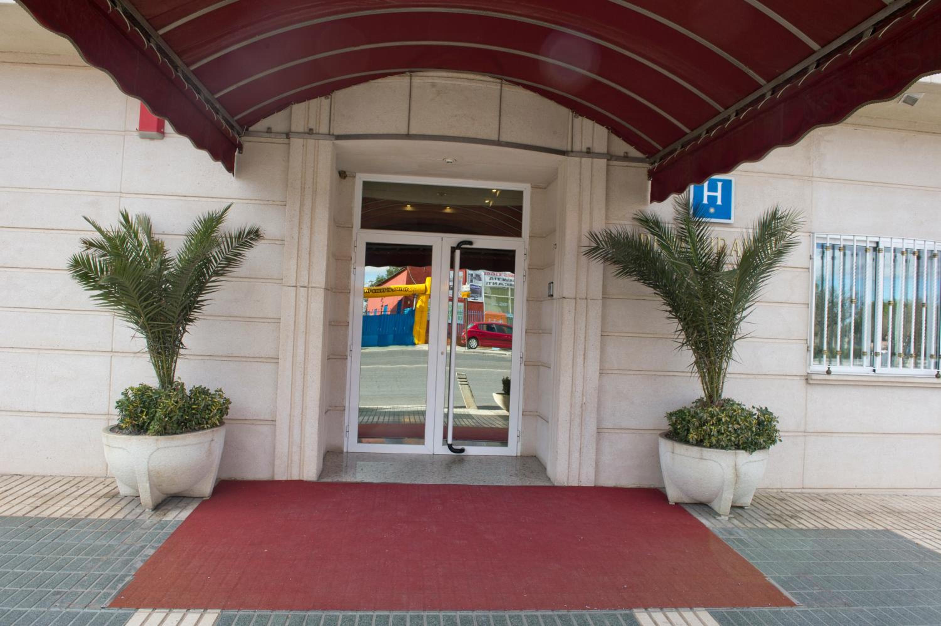 Hotel Escudero 8/58