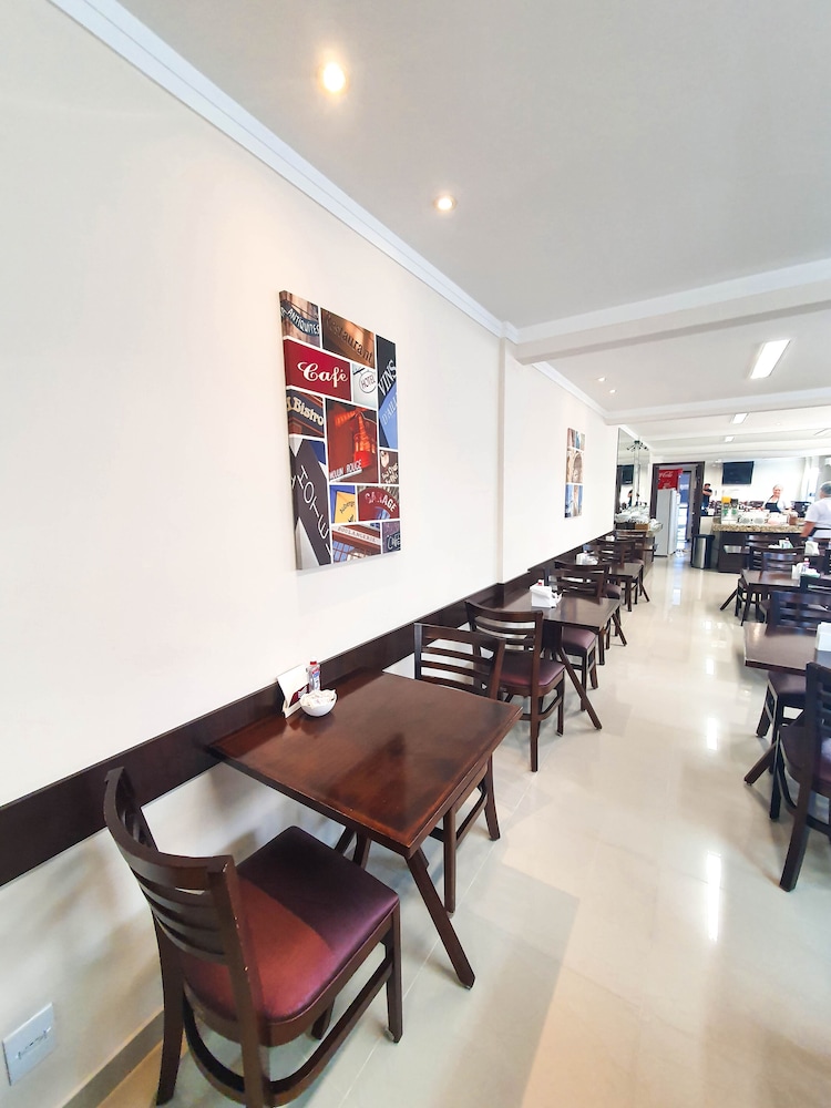Avenida Palace Hotel 32/43