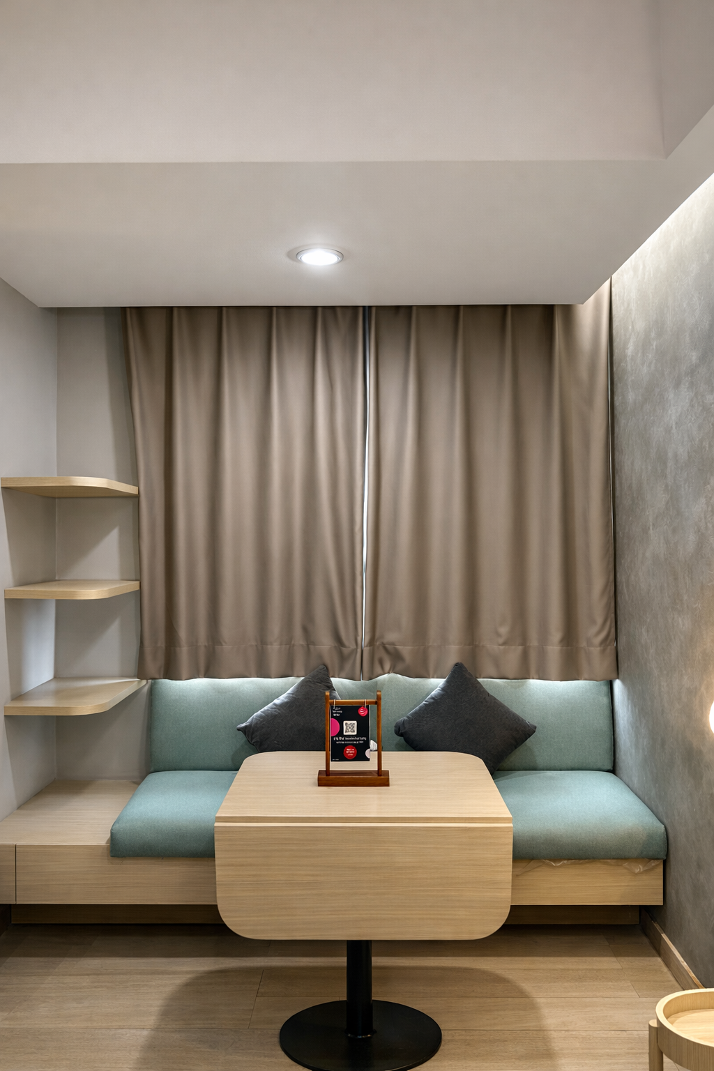 ARTOTEL Casa Cikarang 13/24