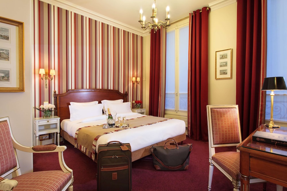Hotel Mayfair Paris 36/57