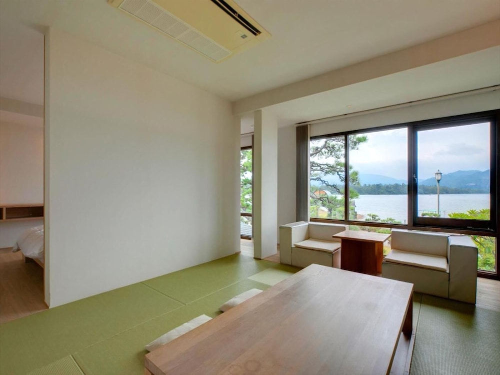 Shinpuro 10/50