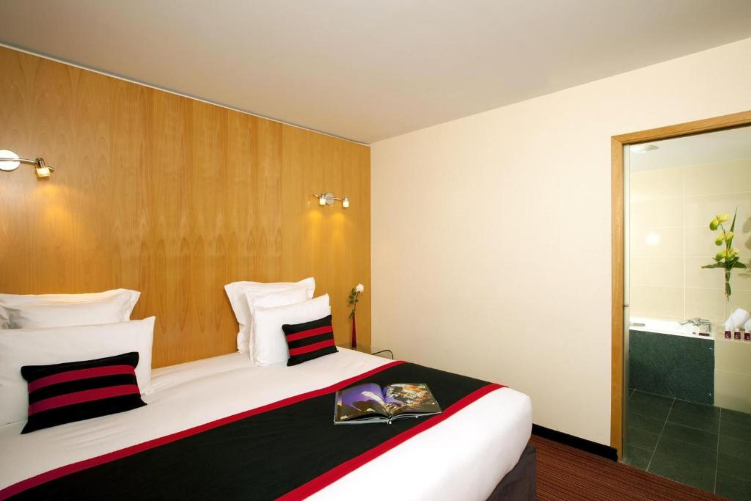 Prestige, Suite