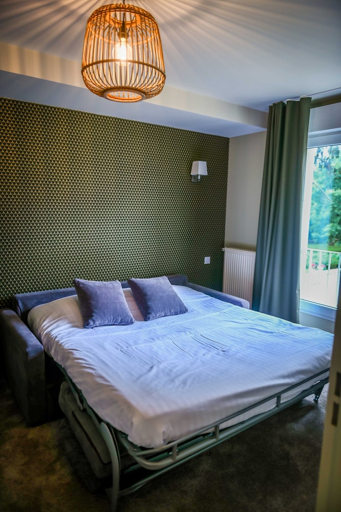 Pavilion, Junior Suite, Apartment, 3 Beds