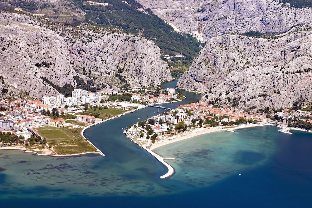 Hotel Nestos 22/29