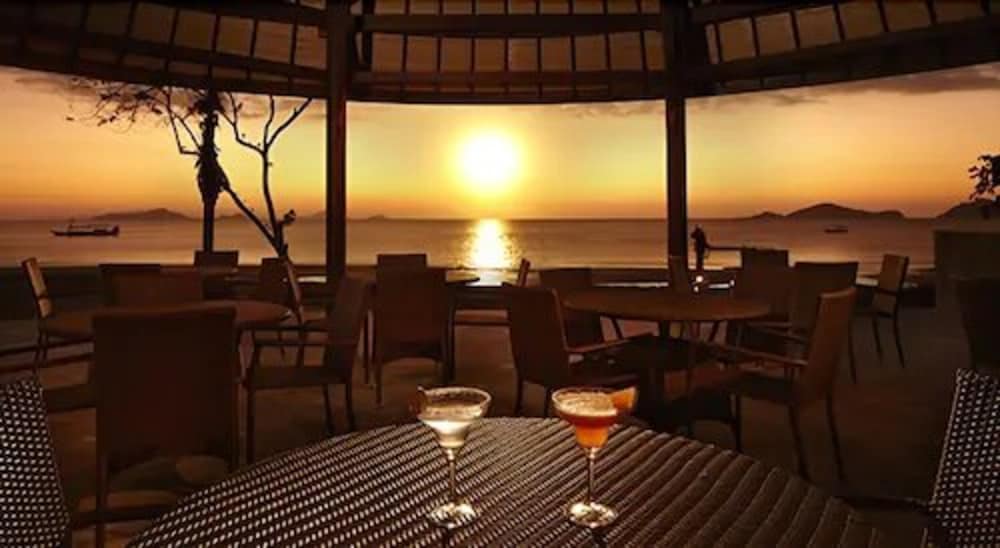 Luwansa Beach Resort 13/38