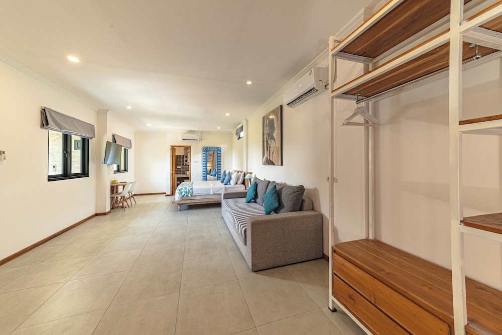 Komodo Suites Downtown 25/50