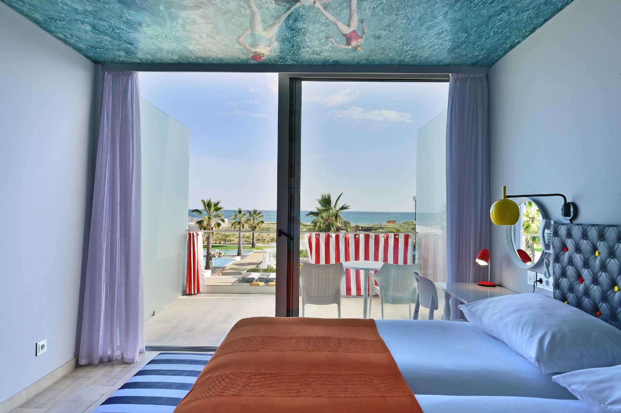 Duplex Sea, Suite