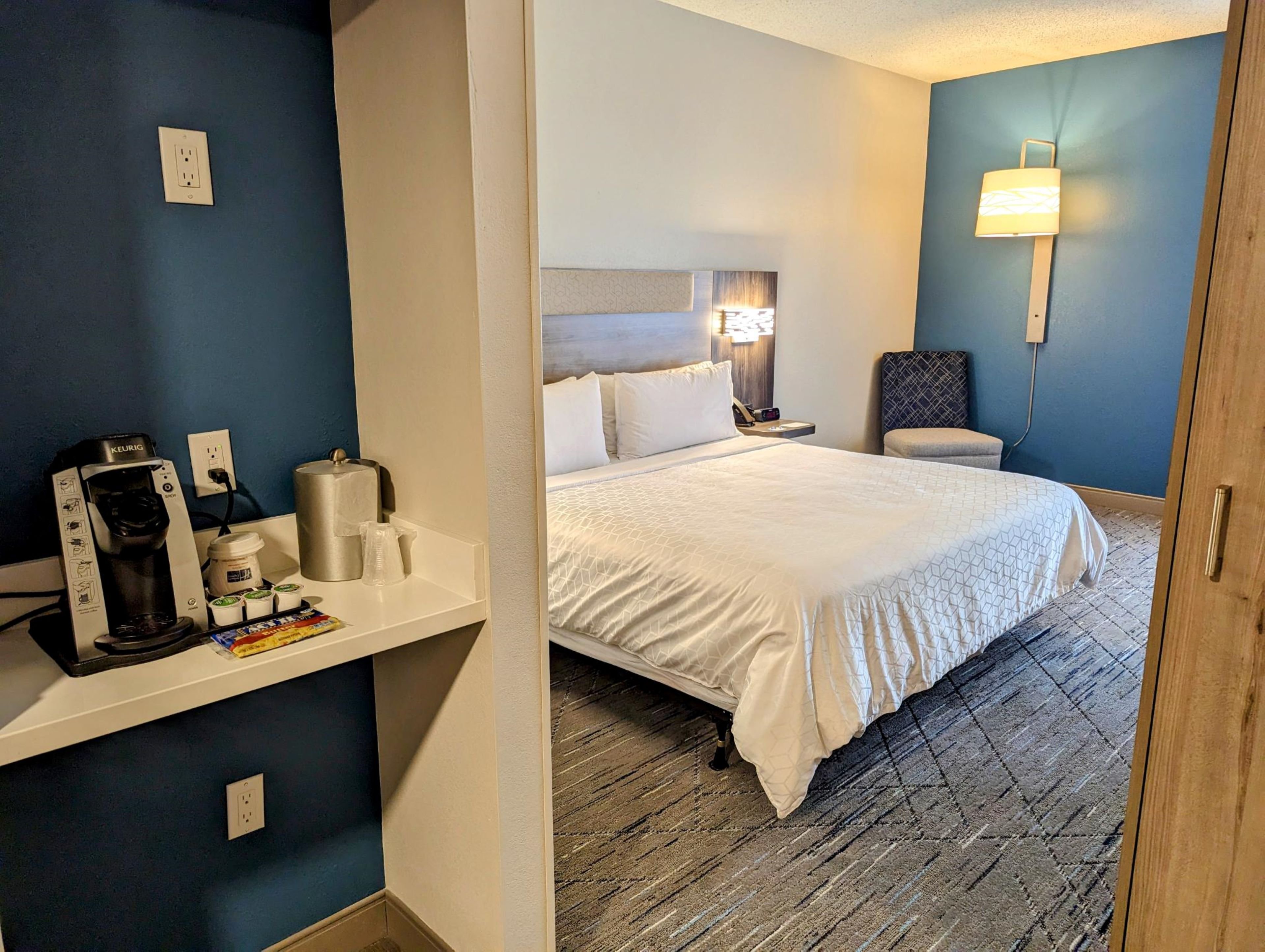 Holiday Inn Express Indianapolis Airport 35/80