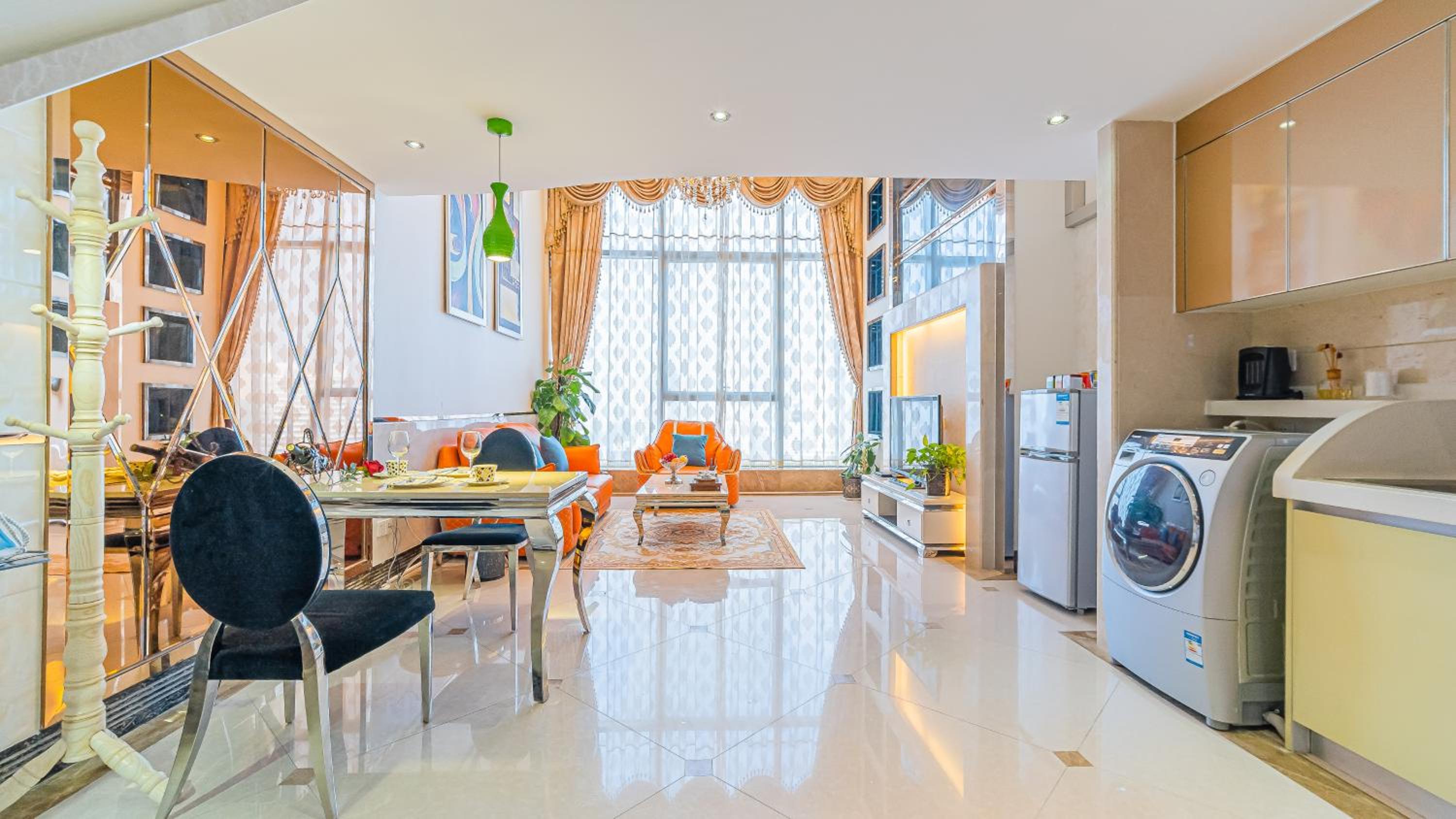 South North International Apartment 34/45