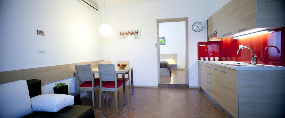 Ahotel Ljubljana 20/31