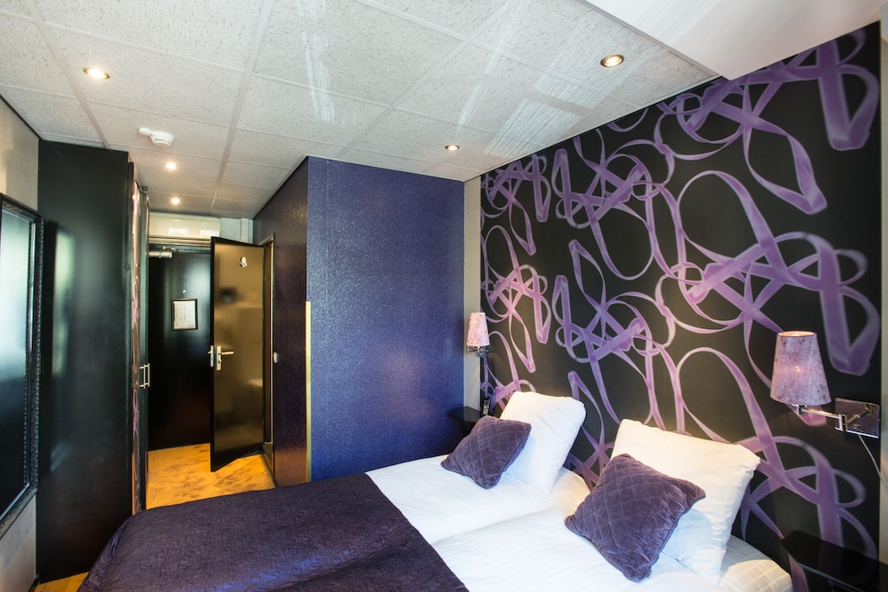 HAMPSHIRE BOUTIQUE HOTEL SEBASTIANS 29/40