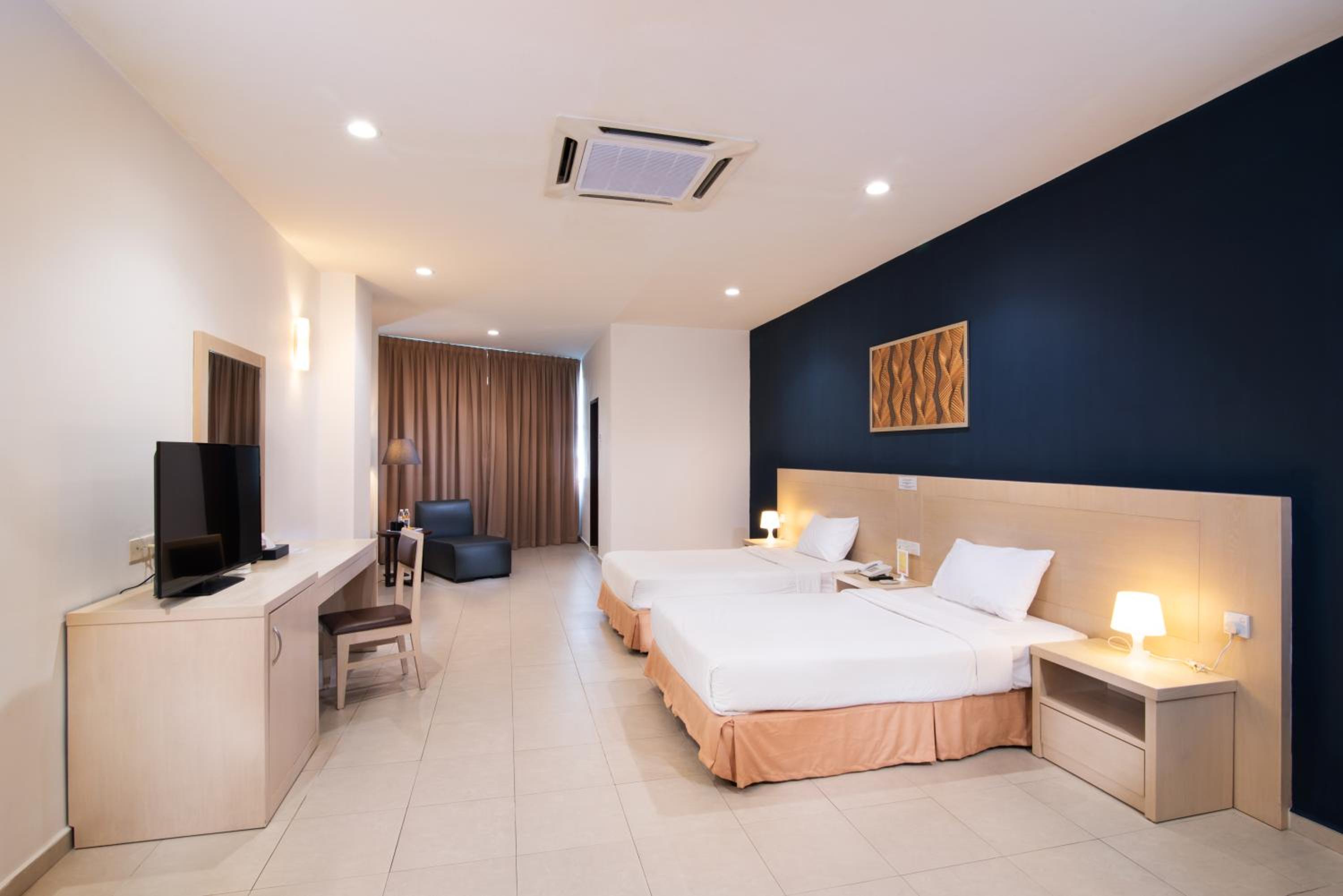 Superior, Double or Twin Bed