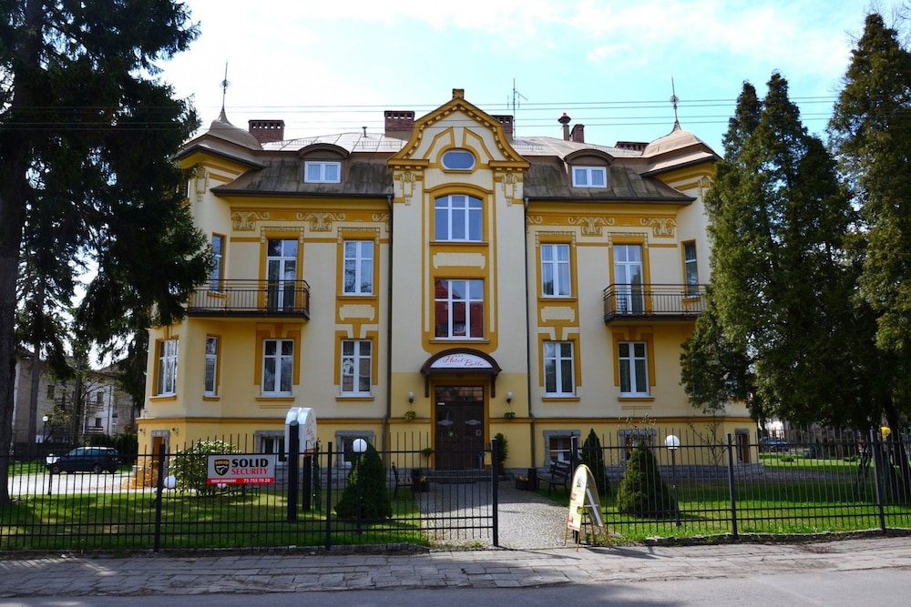 Hotel Bella 1/71
