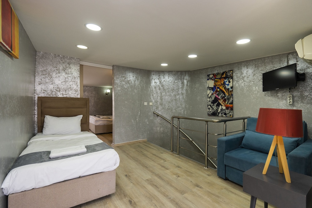 Taksim Alya Suites 14/37