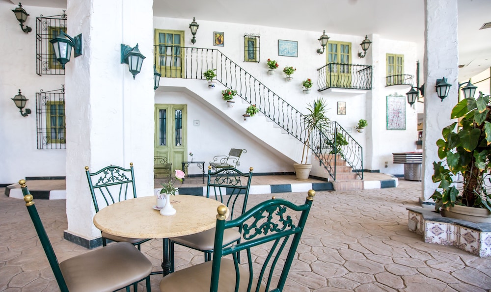Sunny days Palma De Mirette Resort 32/45