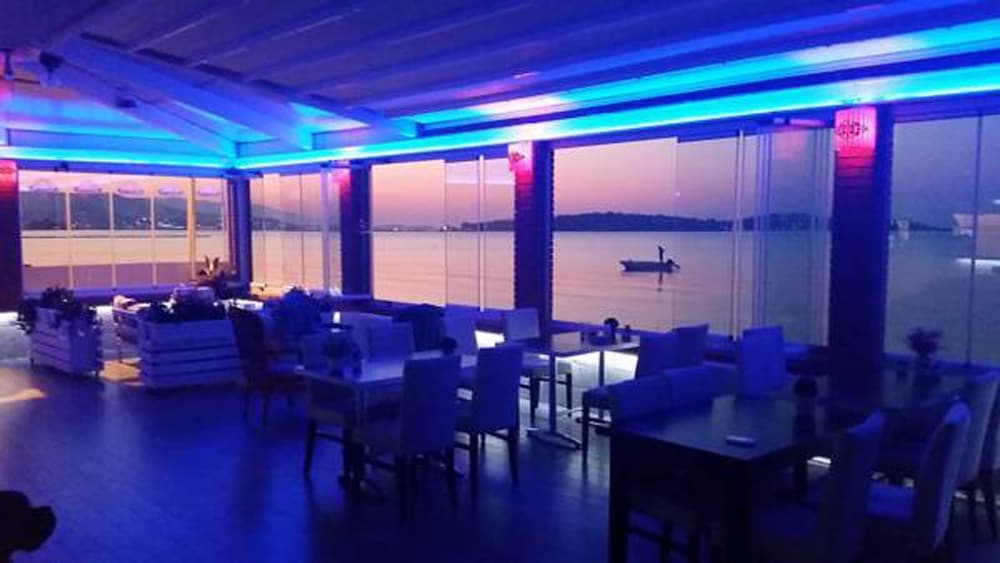 Urla Yelken Hotel- Adult +15 25/49