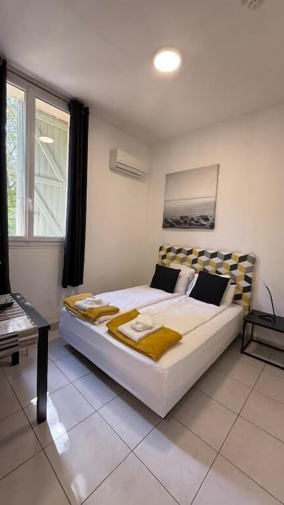 Kimi Residence 21/50