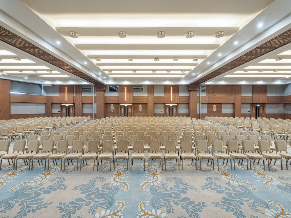 Selectum City Atasehir 35/58