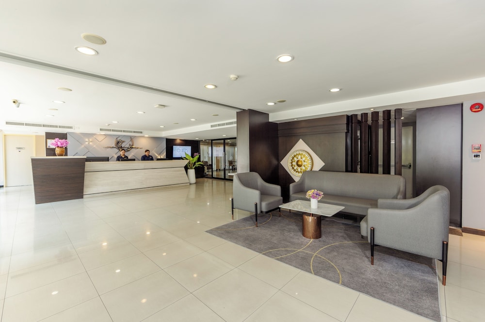 CHIVA BANGKOK HOTEL 11/58