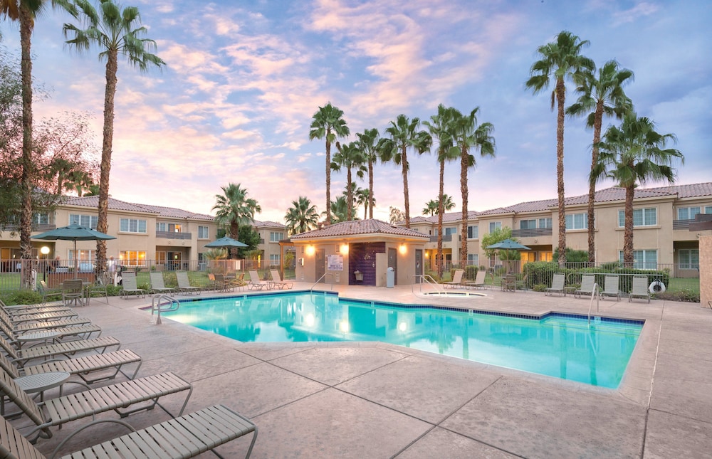 WorldMark Cathedral City 7/48