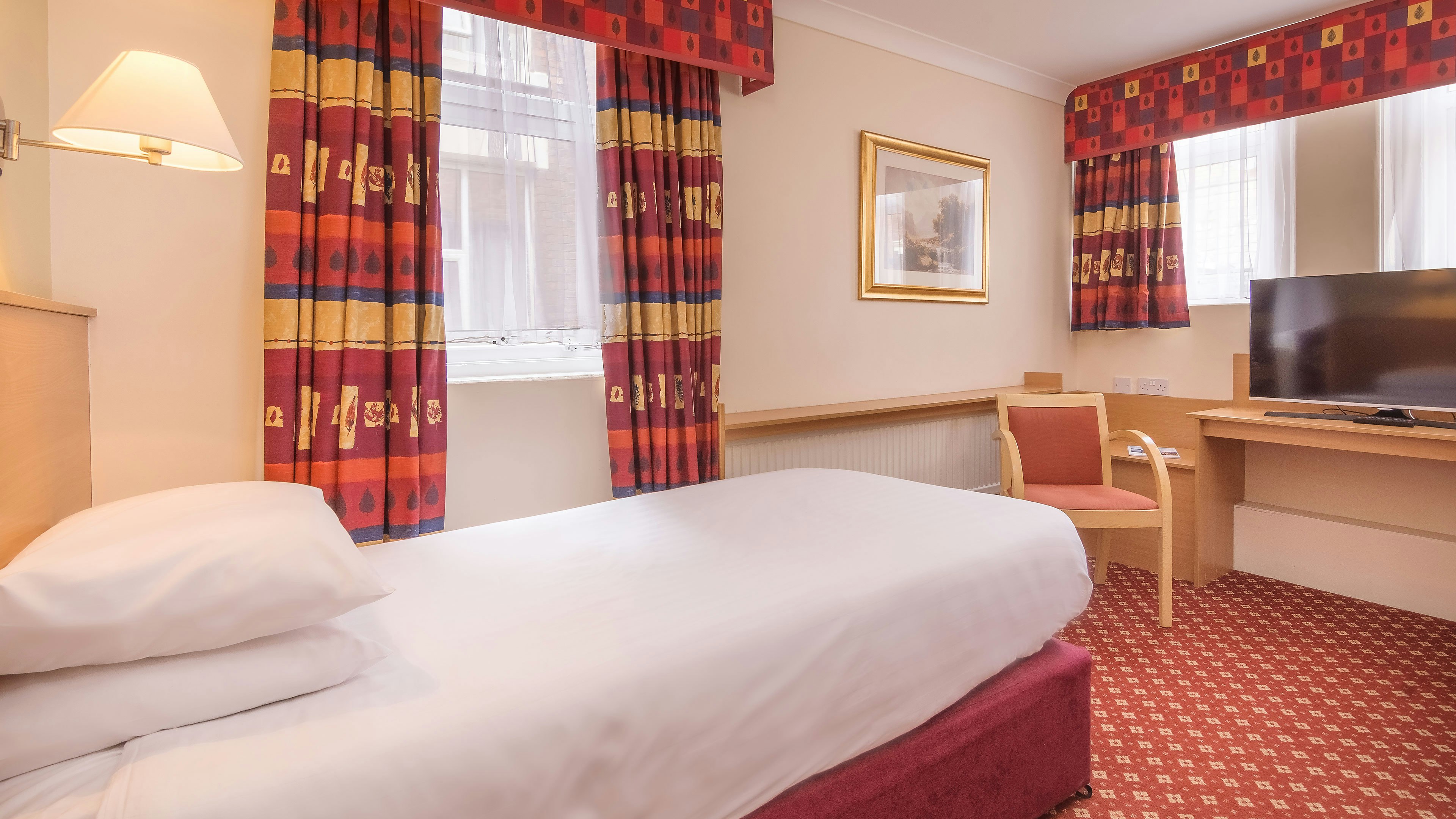 Belvilla Crewe Arms Hotel 25/50