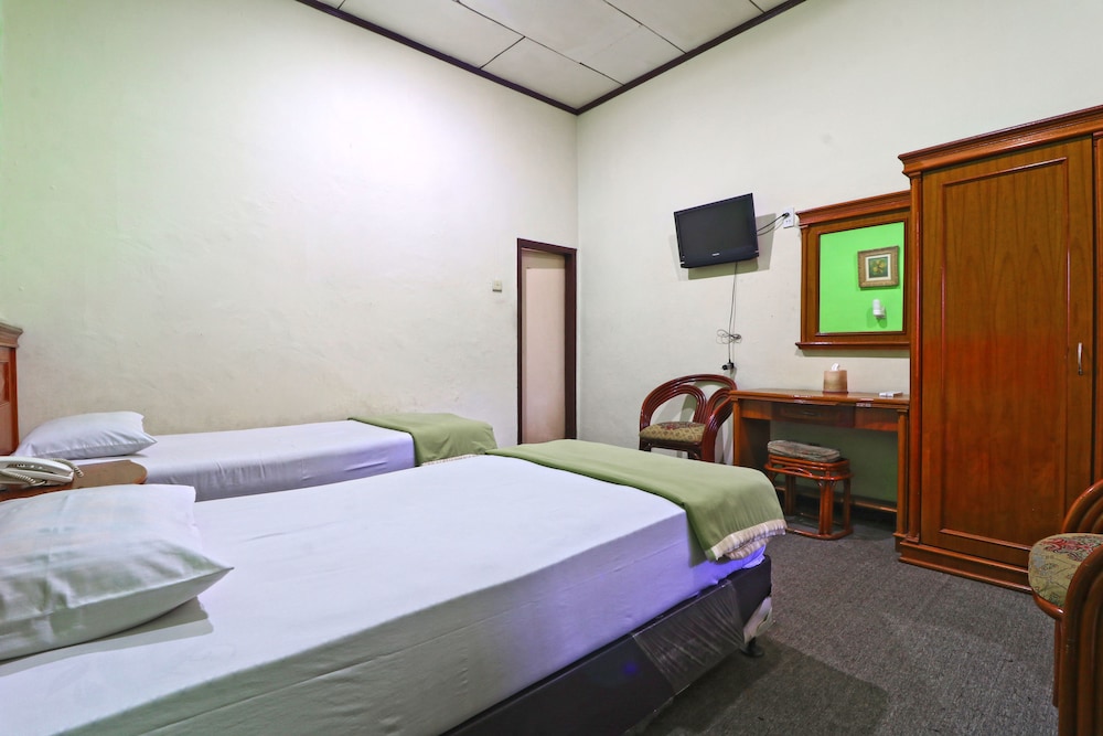 Hotel Sumatera 7/38