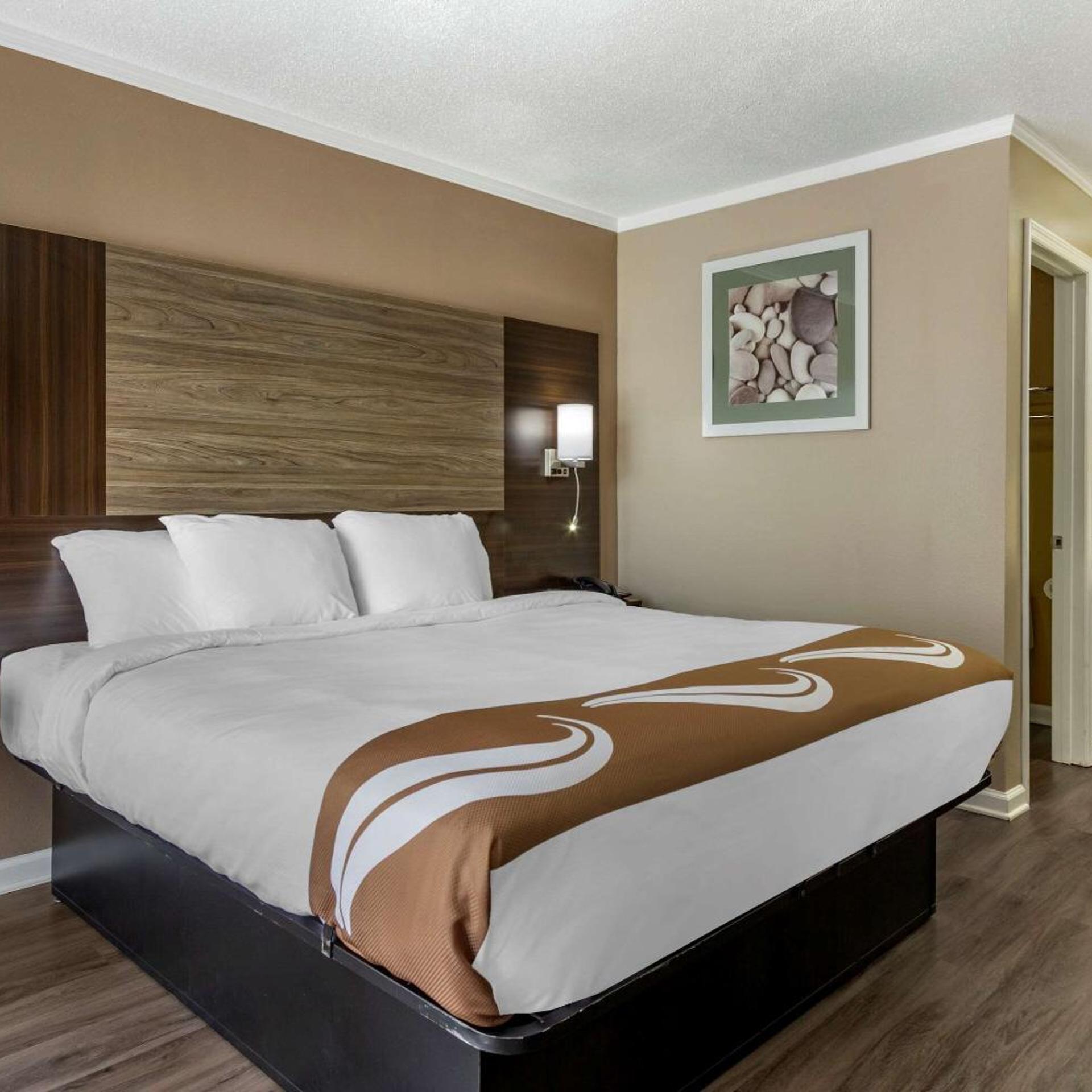Renovated, King Bed