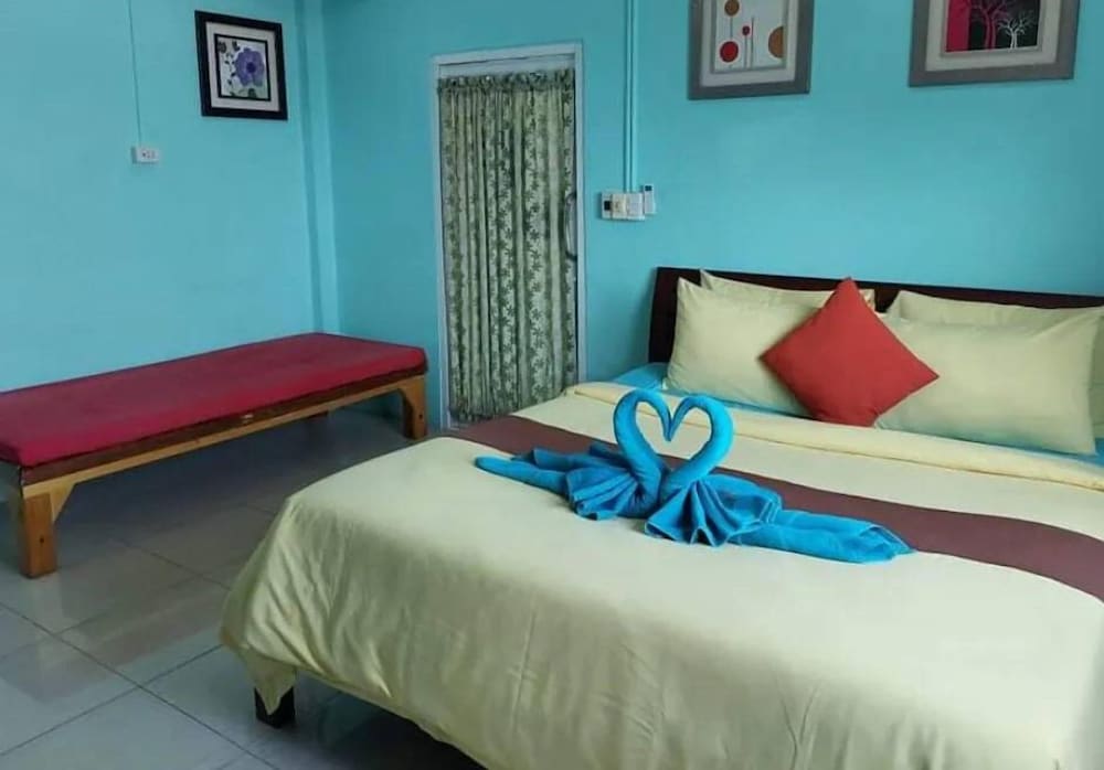 Lareena Resort Koh Larn Pattaya 12/47