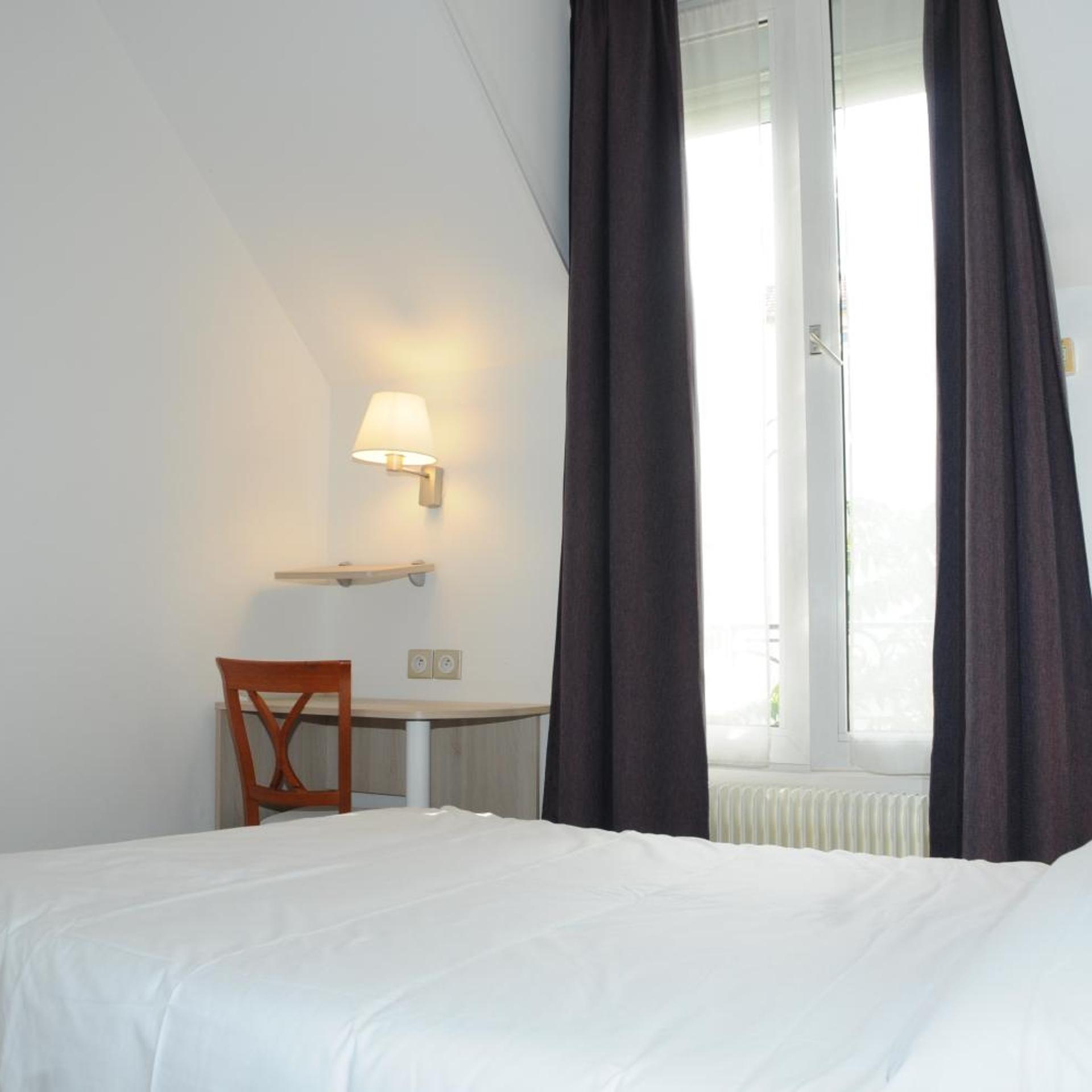 Room, Single
