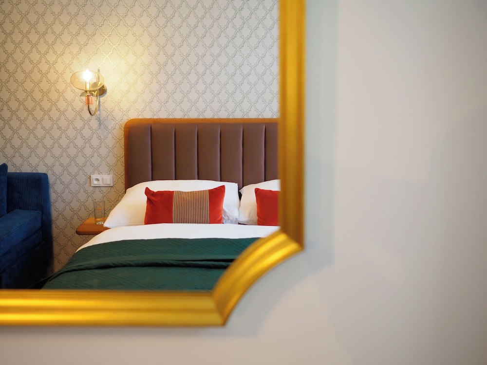 Boutique Hotel 16 13/50