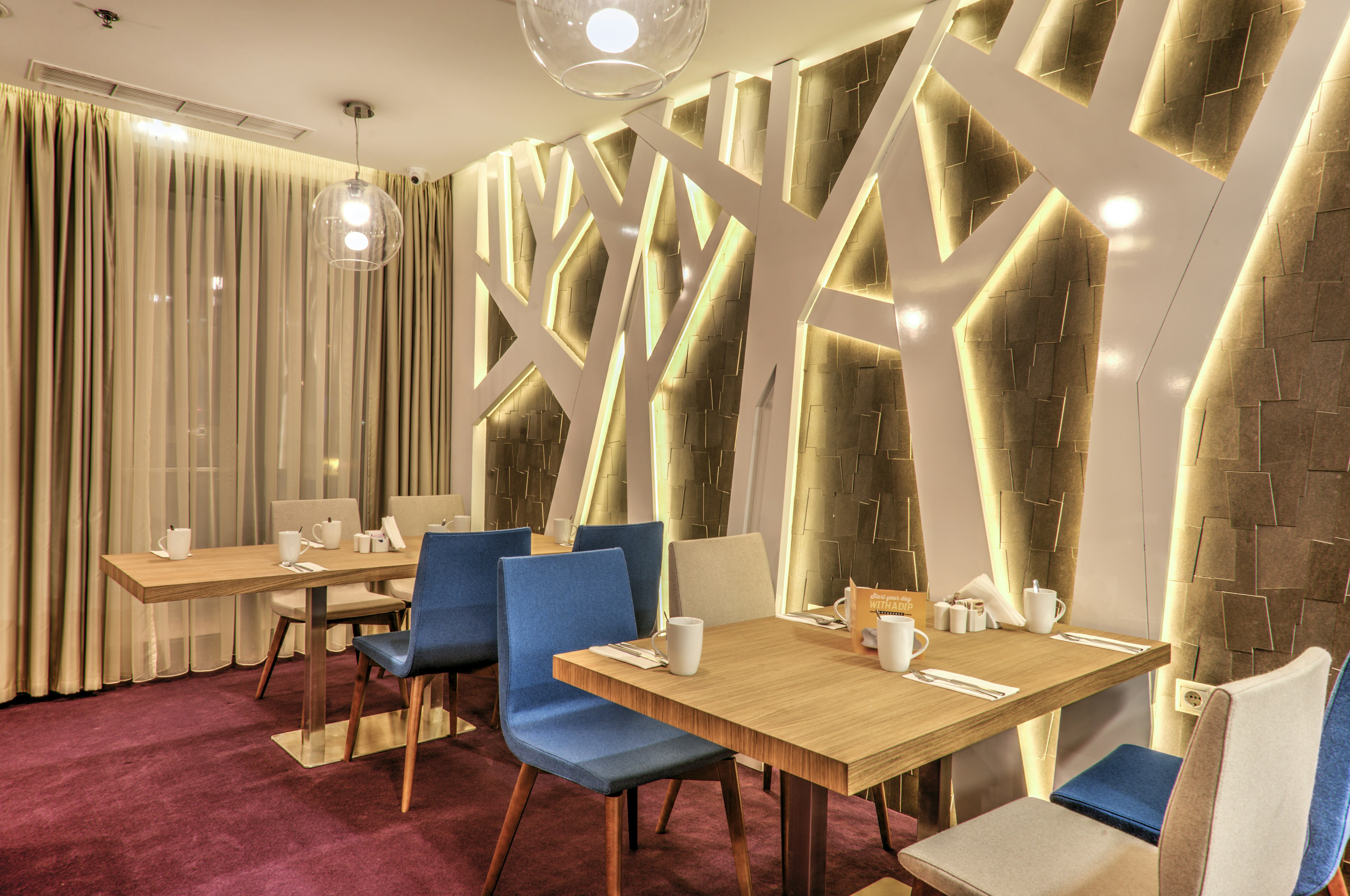 Holiday Inn Plovdiv 54/76