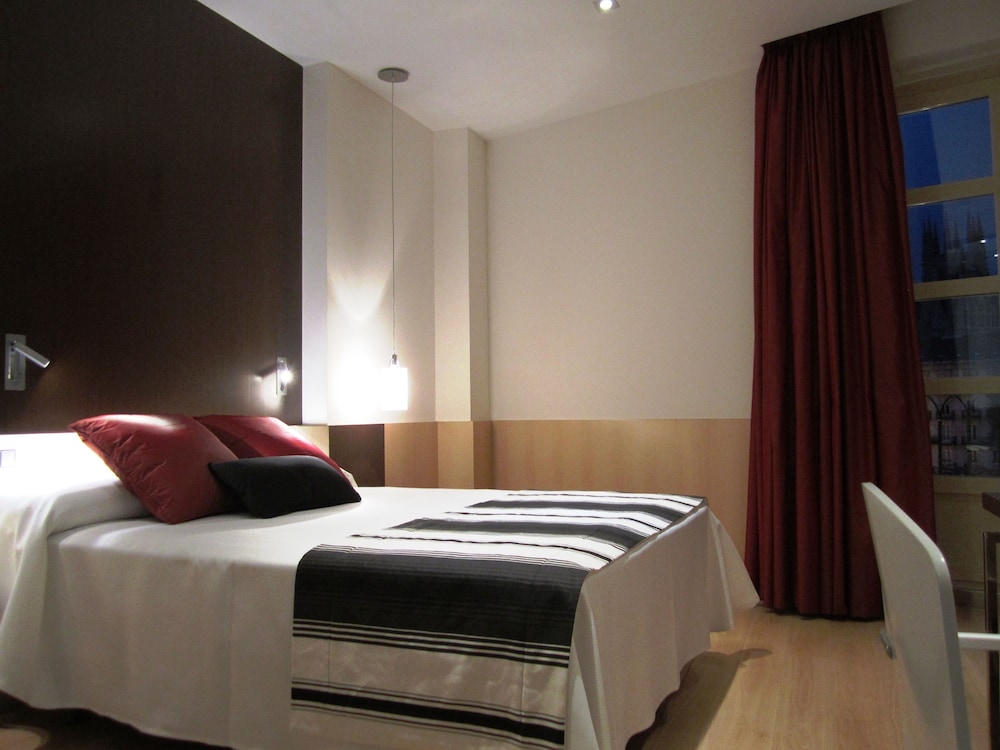 Hotel Via Gotica 8/44