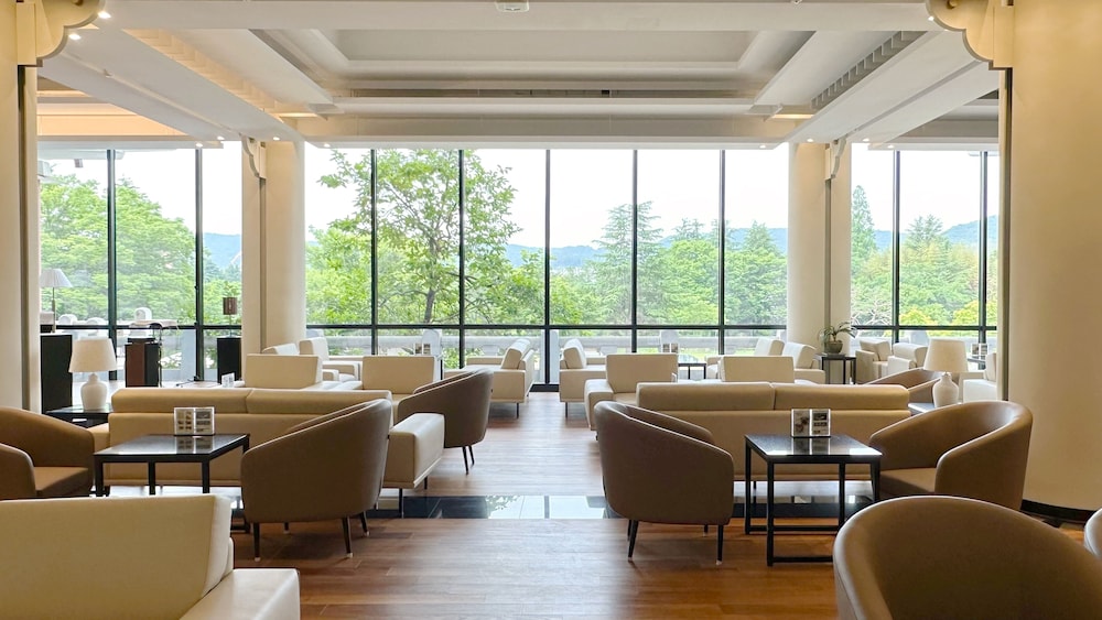 Commodore Hotel Gyeongju 49/51