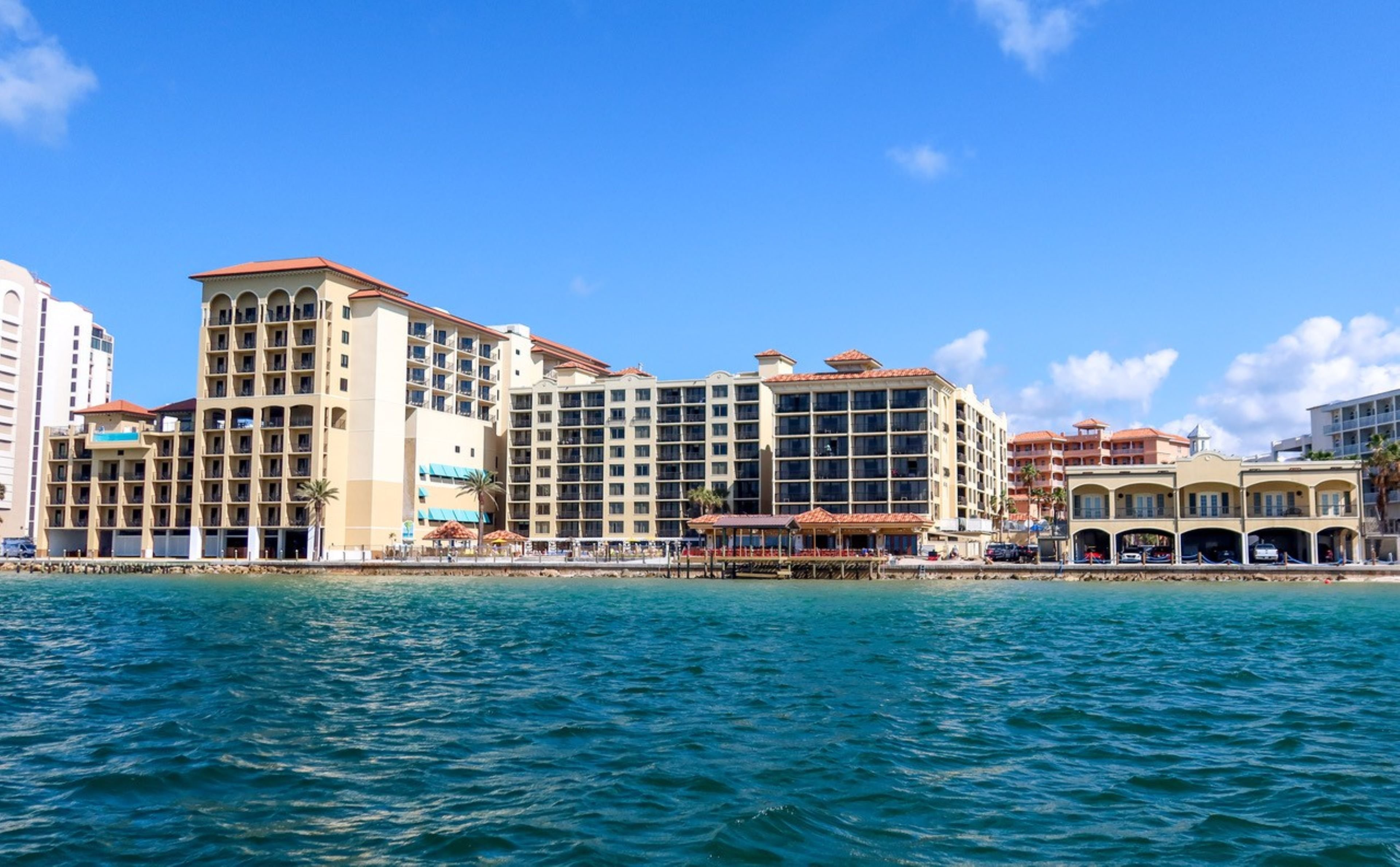 Holiday Inn Hotel and Suites Clearwater Beach 46/50