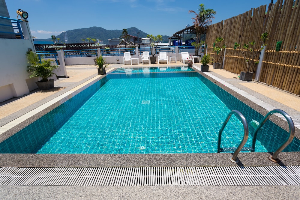STAR HOTEL PATONG 10/52