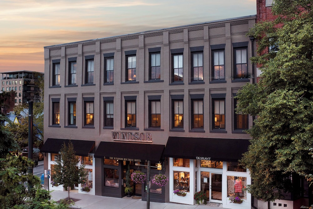 The Windsor Boutique Hotel 1/49