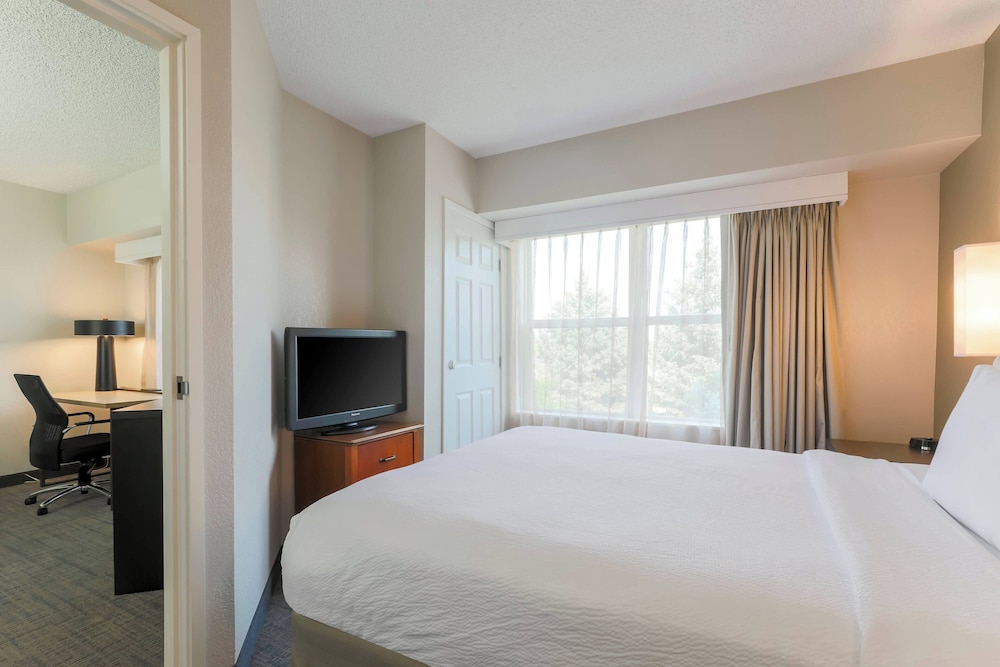 1 Bedroom, Suite