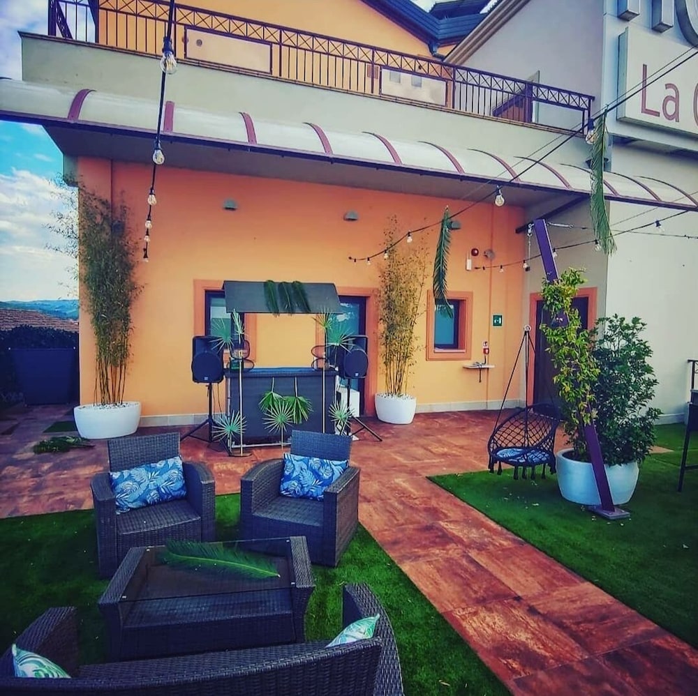 lounge