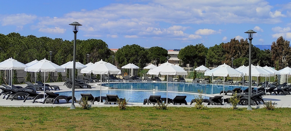 Tezmadra Hotel 44/48
