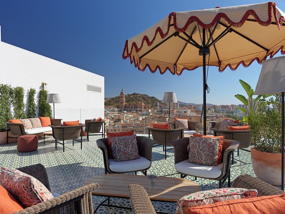 H10 Croma Malaga 28/50