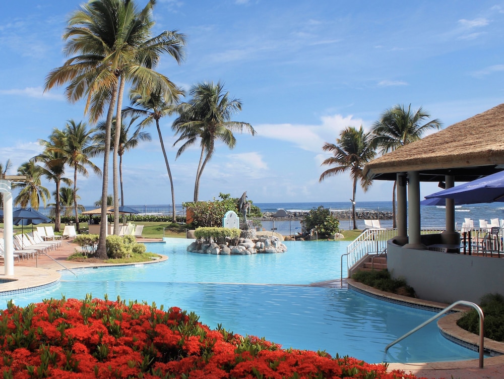 Embassy Suites By Hilton Dorado Del Mar Beach Resort 12/81