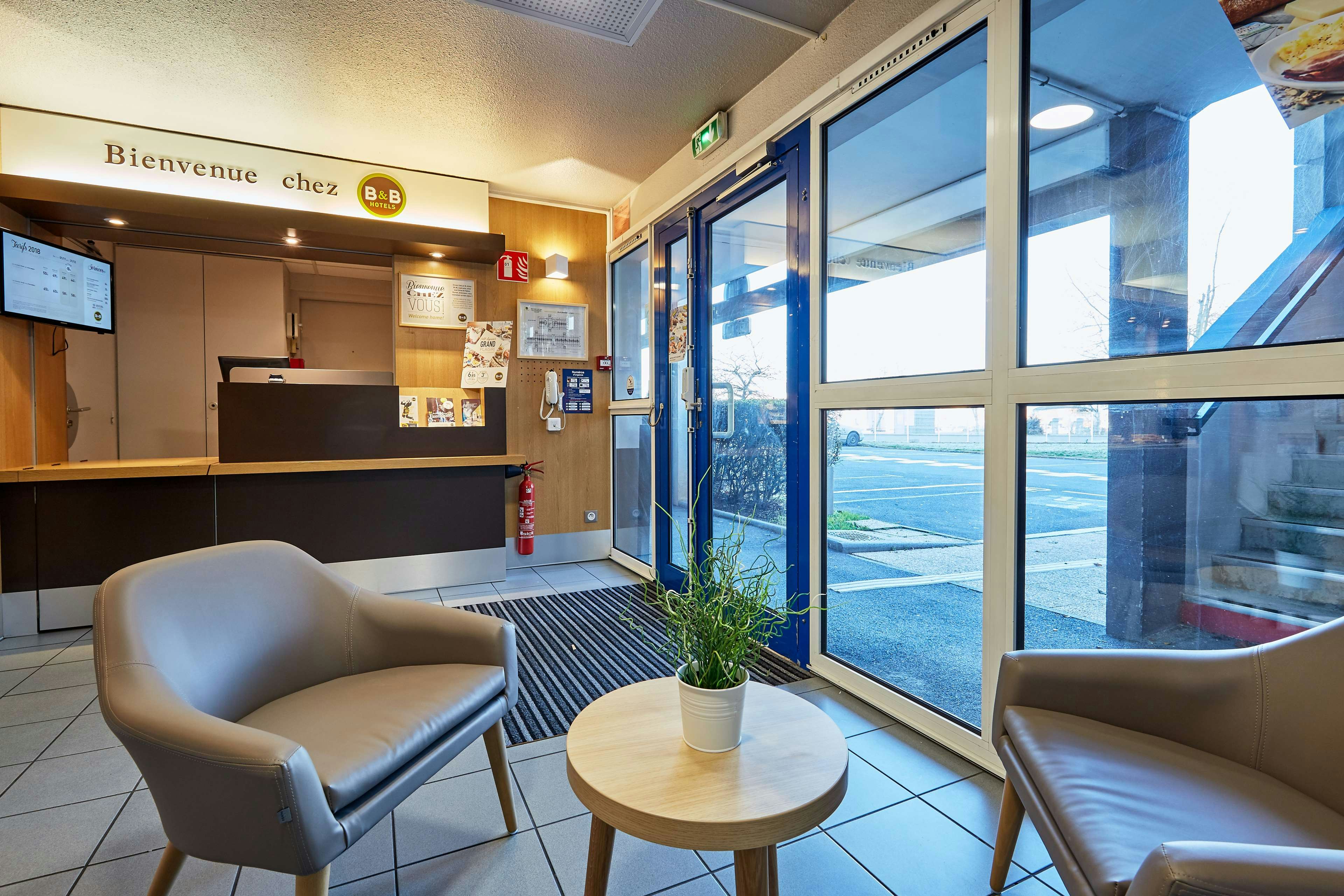 B&B HOTEL Caen Sud 17/25