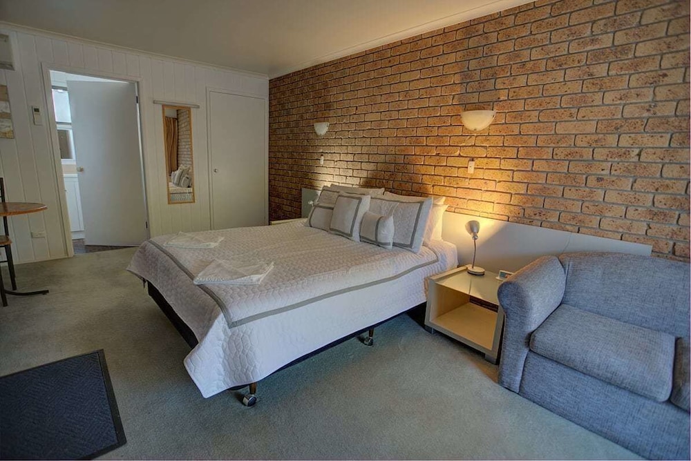 Mountain View Motor Inn & Lodges 21/36