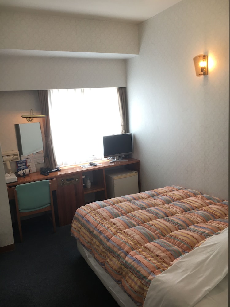 ROOM, SINGLE, SINGLE BED