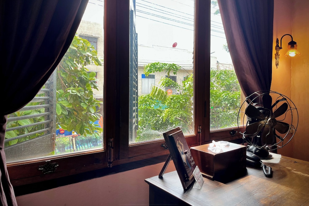 Old Capital Bike Inn(Ex Old Bangkok Inn) 38/80