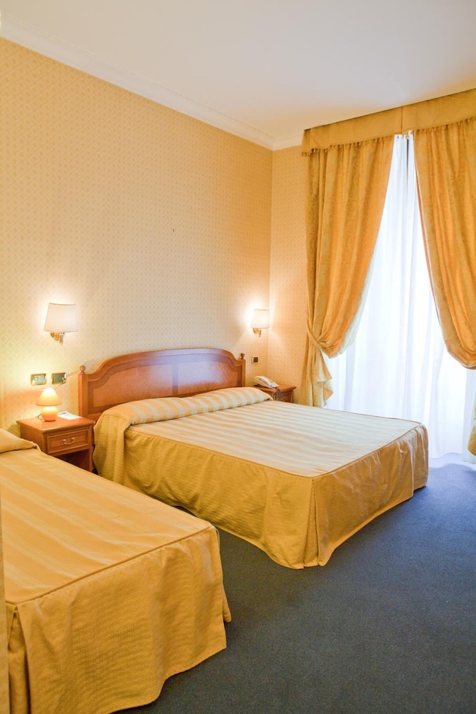 AMADEUS HOTEL ROME 9/50